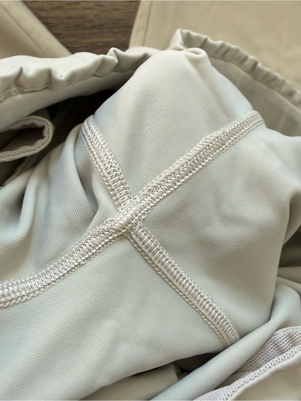 Lululemon Stretch High-Rise Jogger *Full Length Natural Ivory - Picture 7 of 7